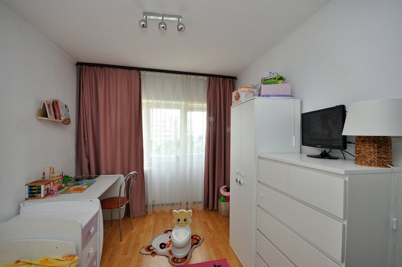 Pantelimon, Vergului, parc Morarilor, apartament 3 camere decomandat 78mp