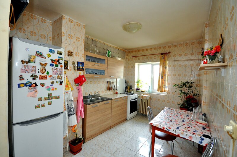 Pantelimon, Vergului, parc Morarilor, apartament 3 camere decomandat 78mp
